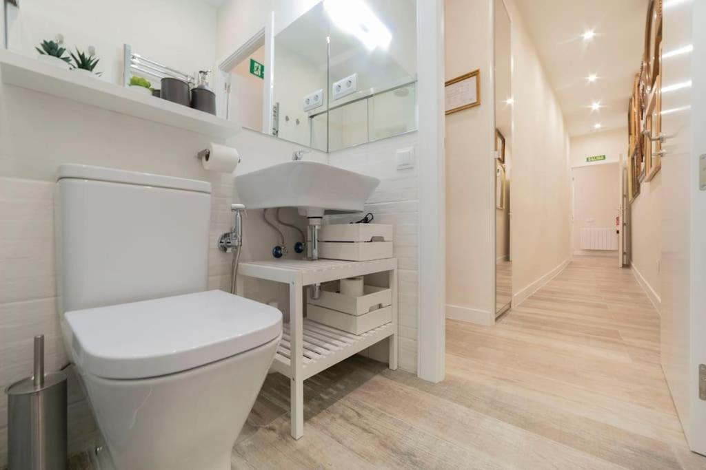 Candido Apartamento En El Corazon De La Latina 马德里 外观 照片